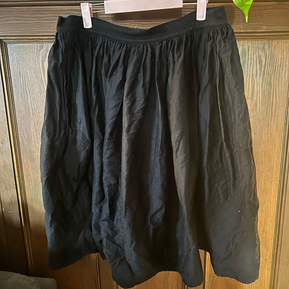 Vixen black circle skirt 2x